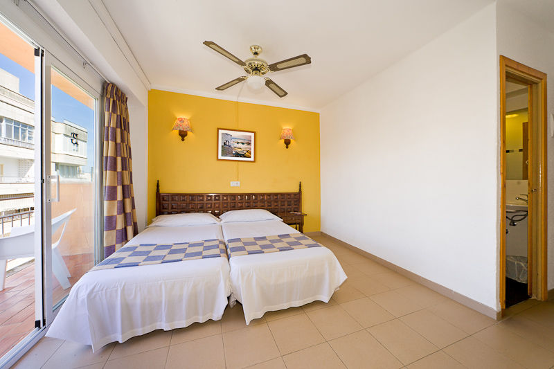 Hotel Costa Mediterraneo Ελ Αρενάλ Εξωτερικό φωτογραφία