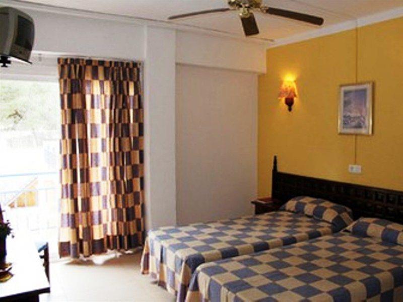 Hotel Costa Mediterraneo Ελ Αρενάλ Εξωτερικό φωτογραφία